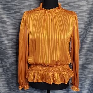 *HP*🆕 Iris Basic Ruffled Long Sleeve Blouse